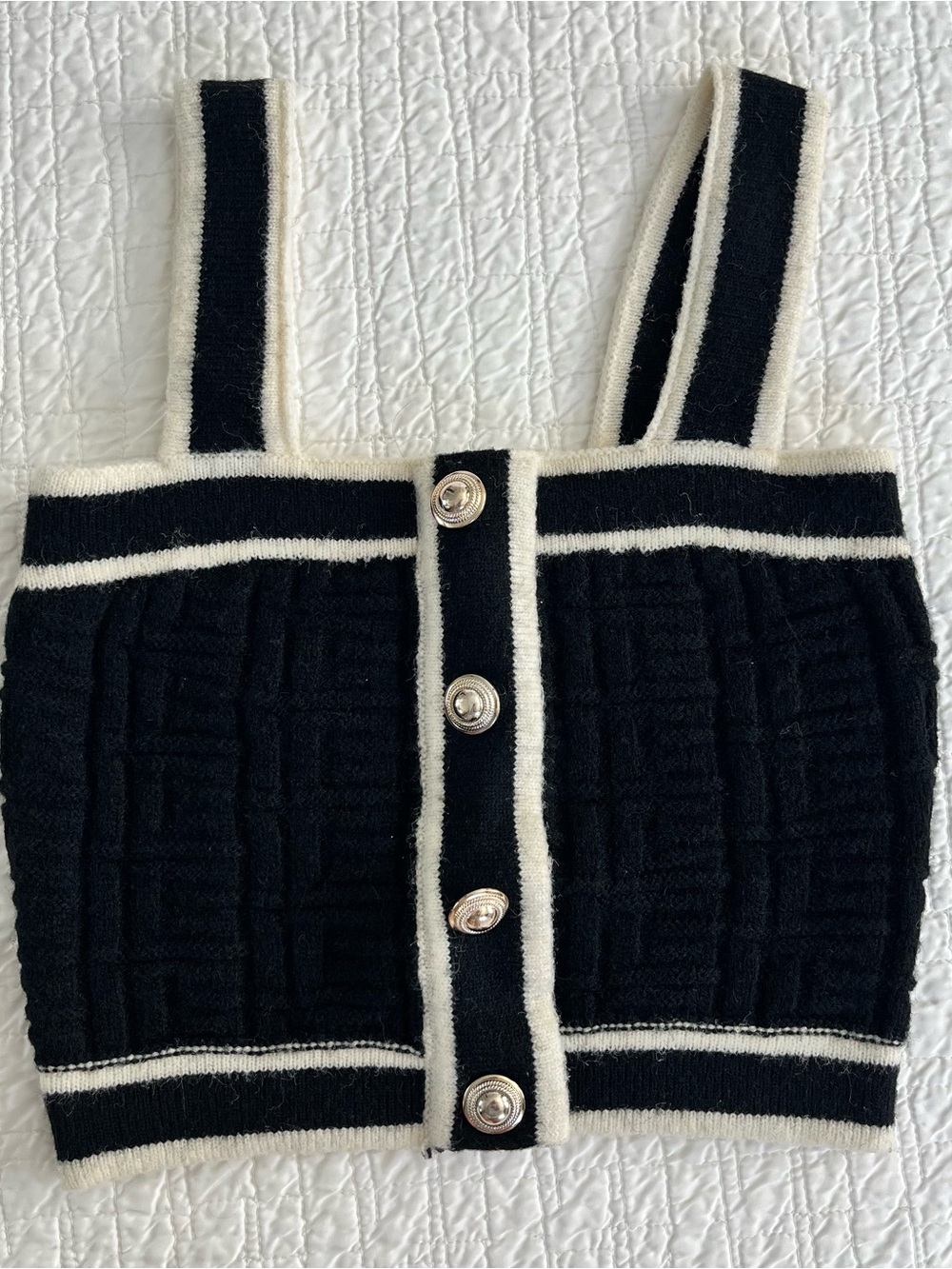 Cider Black & Cream Knit Button-Front Crop Top Size Small
